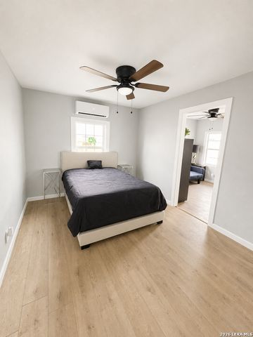 534 SHARMAIN PL, San Antonio, TX 78221