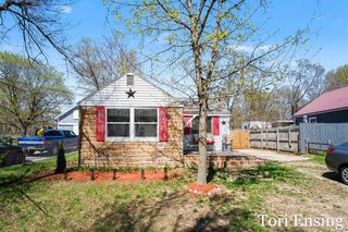 814 E Summit Street, Greenville, MI 48838