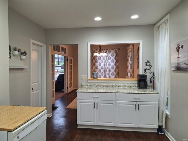 253 W tipton Street, Huntington, IN 46750