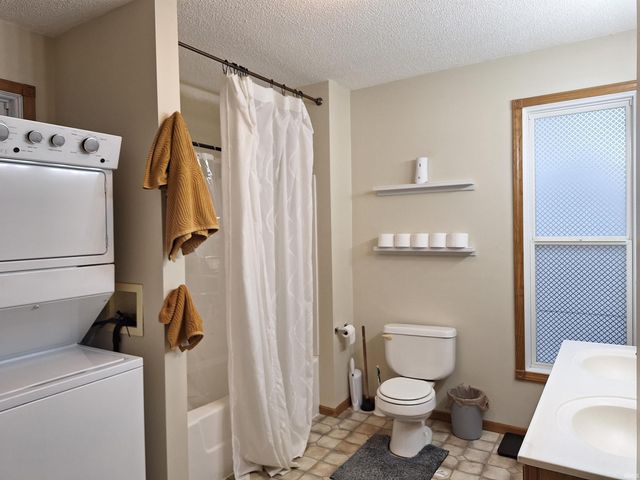 253 W tipton Street, Huntington, IN 46750