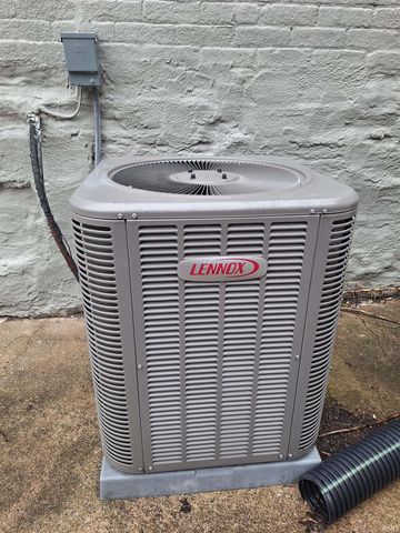 253 W tipton Street, Huntington, IN 46750