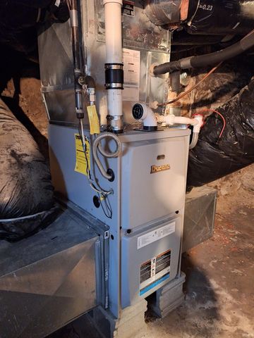 253 W tipton Street, Huntington, IN 46750