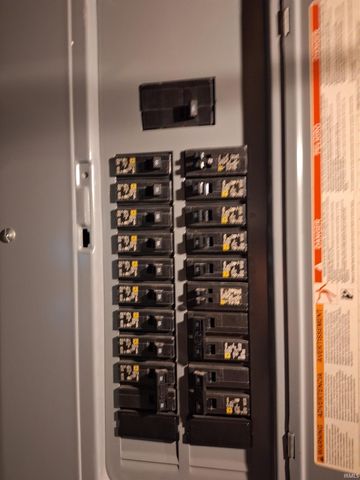 253 W tipton Street, Huntington, IN 46750