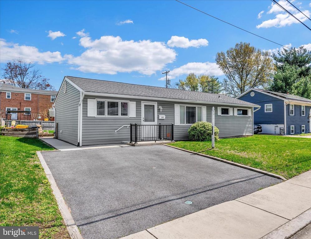 1015 PHILLIP DR, Glen Burnie, MD 21061