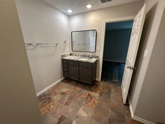 11452 CR 2326, Tyler, TX 75707