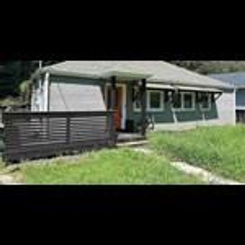 436 W Lake Avenue NW, Atlanta, GA 30318
