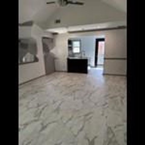 436 W Lake Avenue NW, Atlanta, GA 30318