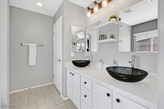 8967 Lanta Island Avenue, Las Vegas, NV 89148