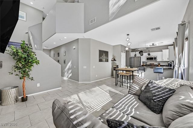 8967 Lanta Island Avenue, Las Vegas, NV 89148