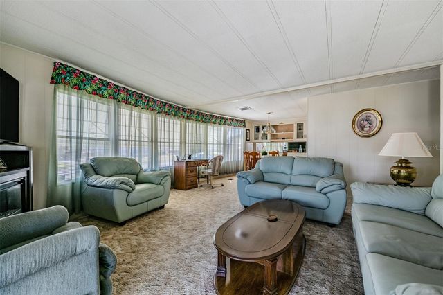 1610 REYNOLDS ROAD 204, Lakeland, FL 33801