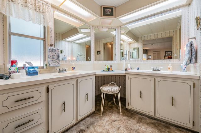 1610 REYNOLDS ROAD 204, Lakeland, FL 33801