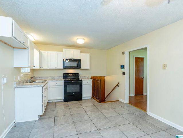 120 WEST CREST ROAD, Hueytown, AL 35023