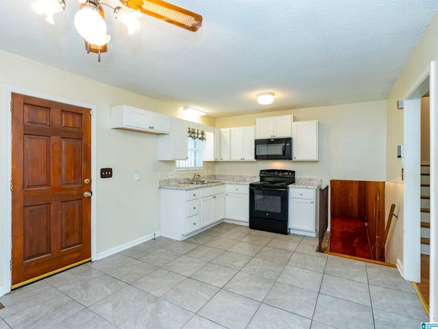 120 WEST CREST ROAD, Hueytown, AL 35023