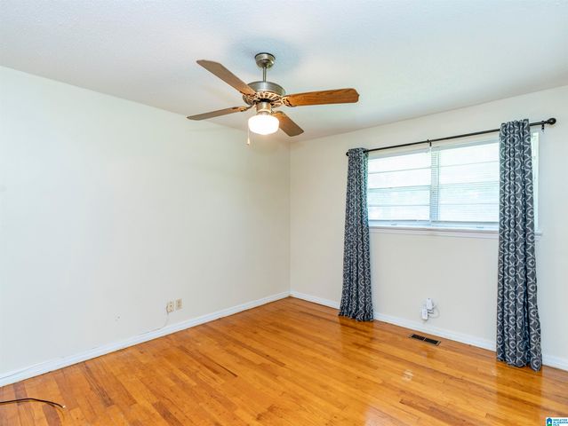 120 WEST CREST ROAD, Hueytown, AL 35023