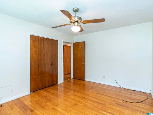 120 WEST CREST ROAD, Hueytown, AL 35023