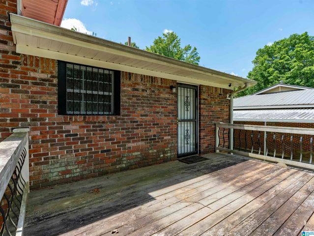 120 WEST CREST ROAD, Hueytown, AL 35023