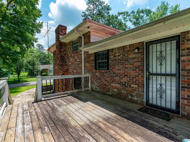 120 WEST CREST ROAD, Hueytown, AL 35023