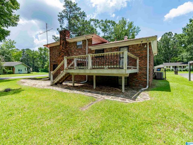 120 WEST CREST ROAD, Hueytown, AL 35023