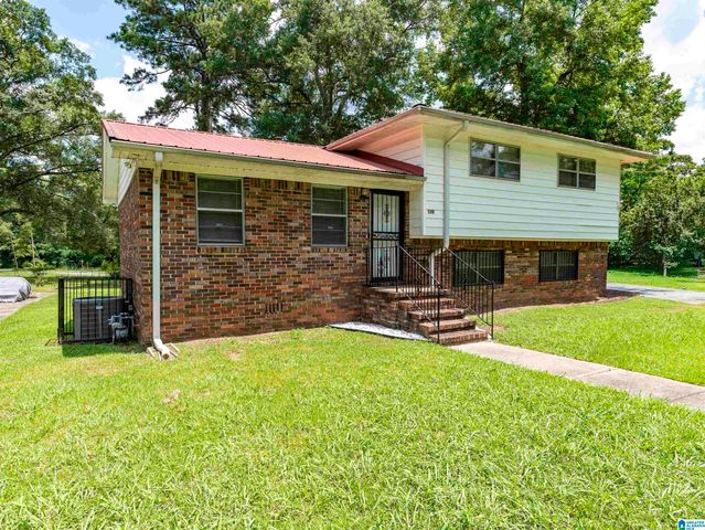 120 WEST CREST ROAD, Hueytown, AL 35023