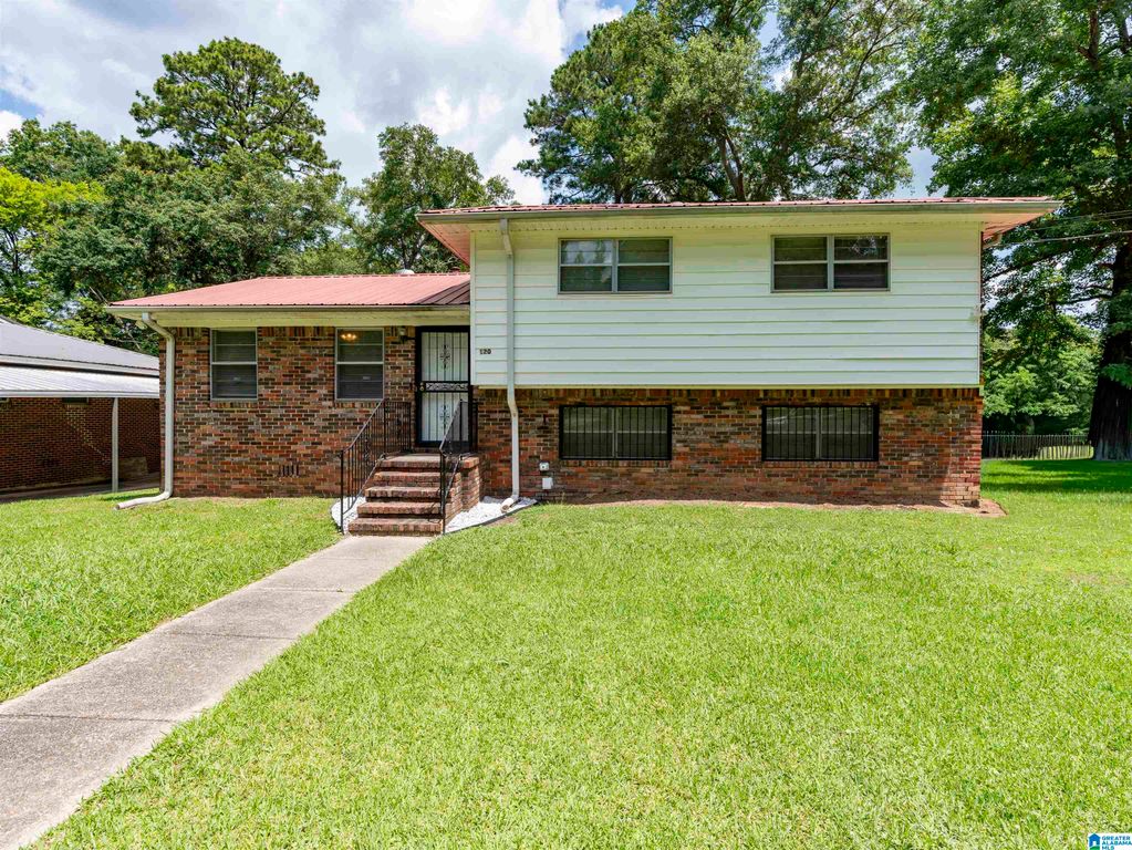 120 WEST CREST ROAD, Hueytown, AL 35023