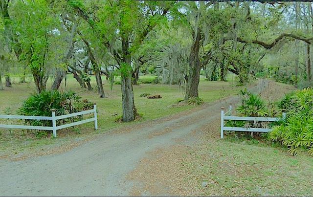 10710 MCINTOSH ROAD, Thonotosassa, FL 33592