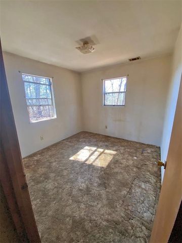 1394 Hwy. 136 W, Talking Rock, GA 30175