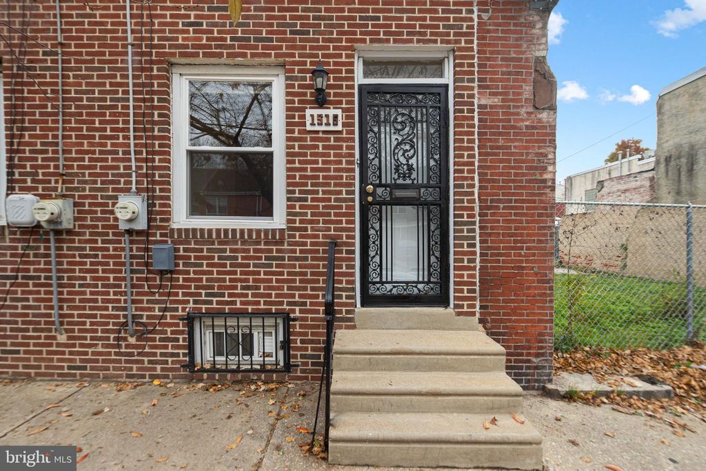Image 1 of property listing at 1519 W THOMPSON ST, Philadelphia, PA 19121