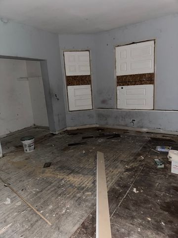 7051 S Princeton Avenue, Chicago, IL 60621