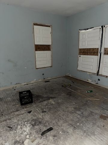 7051 S Princeton Avenue, Chicago, IL 60621