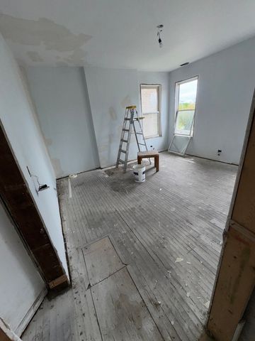 7051 S Princeton Avenue, Chicago, IL 60621