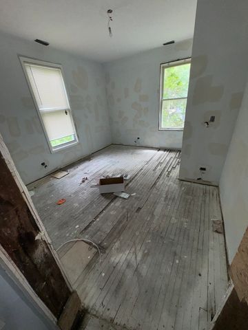 7051 S Princeton Avenue, Chicago, IL 60621