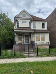 7051 S Princeton Avenue, Chicago, IL 60621