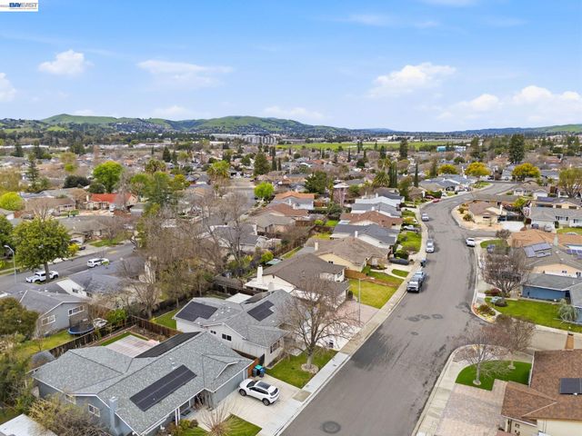 4234 Chapman Way, Pleasanton, CA 94588