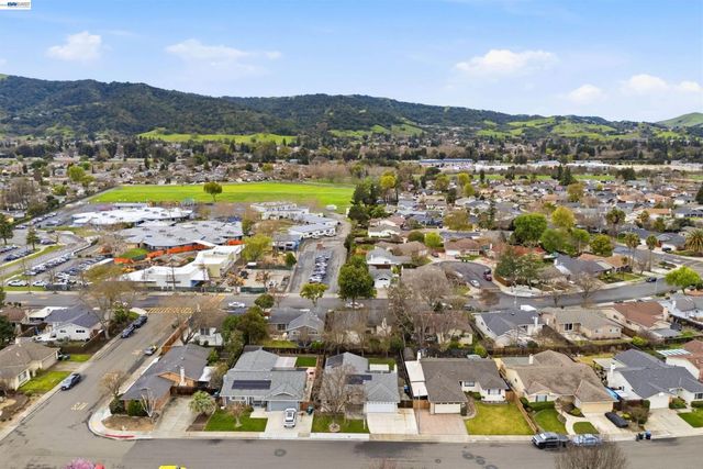 4234 Chapman Way, Pleasanton, CA 94588