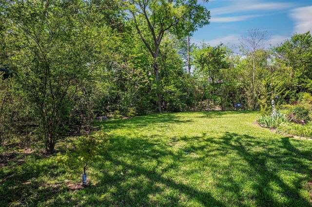 4912 Vega Court W, Fort Worth, TX 76133