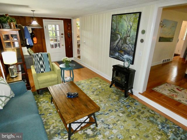 206 NORTH RD, Wilmington, DE 19809