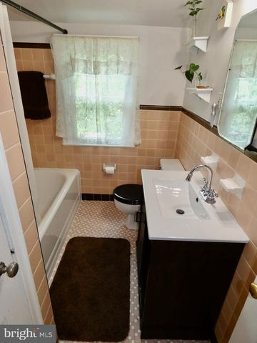 206 NORTH RD, Wilmington, DE 19809