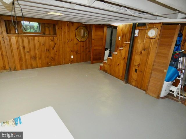 206 NORTH RD, Wilmington, DE 19809