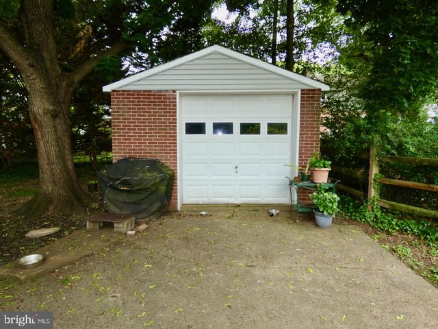 206 NORTH RD, Wilmington, DE 19809