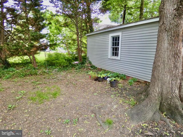 206 NORTH RD, Wilmington, DE 19809