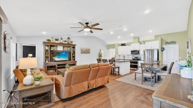 145 Benchor Road NW, Palm Bay, FL 32907