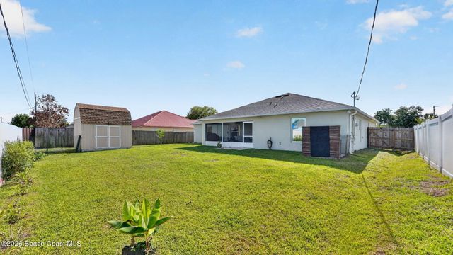 145 Benchor Road NW, Palm Bay, FL 32907