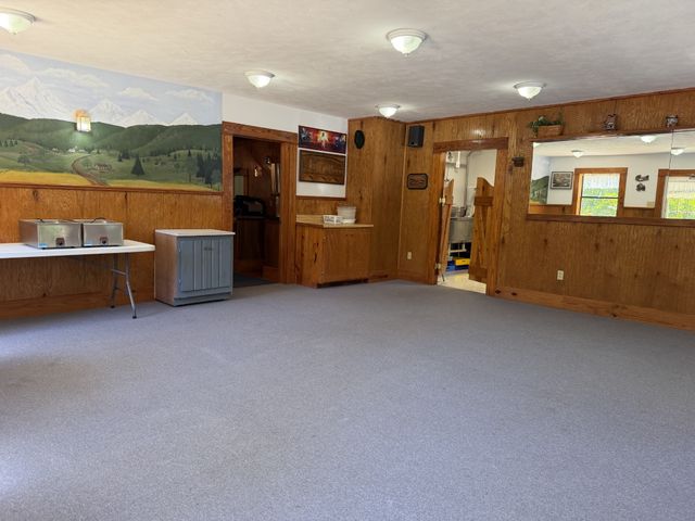 242 Cane Creek Rd, Hohenwald, TN 38462