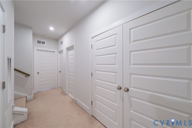 586 Hazel Dr, Henrico, VA 23233