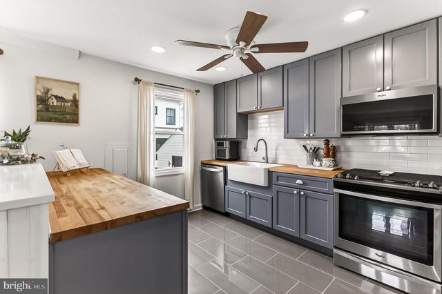 3121 WESTLEY RD, Falls Church, VA 22042