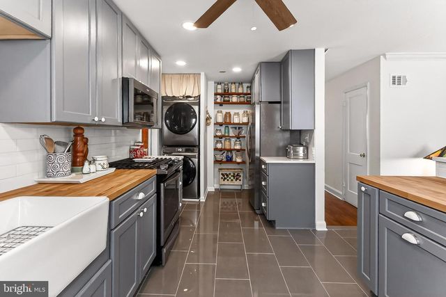 3121 WESTLEY RD, Falls Church, VA 22042