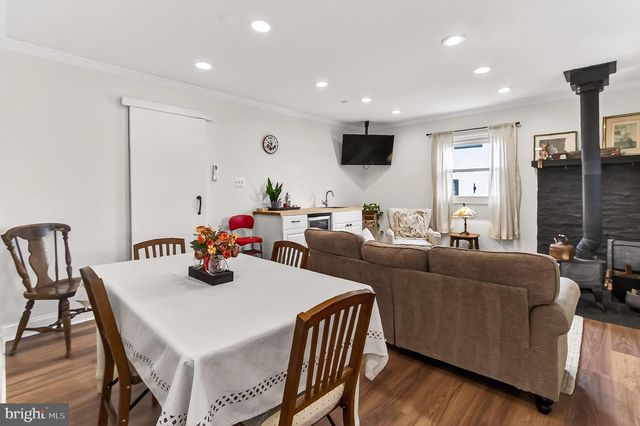 3121 WESTLEY RD, Falls Church, VA 22042