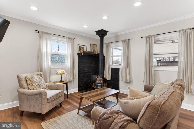 3121 WESTLEY RD, Falls Church, VA 22042