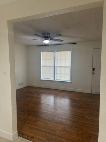 1204 Brown Trail, Bedford, TX 76022