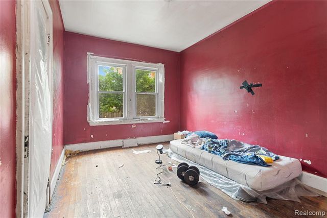 195 W Greendale, Highland Park, MI 48203